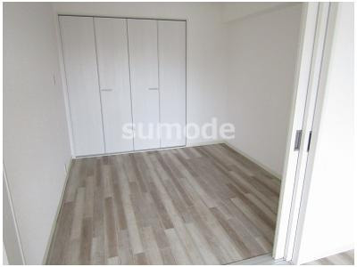 フロレアール・ジーアの子供部屋