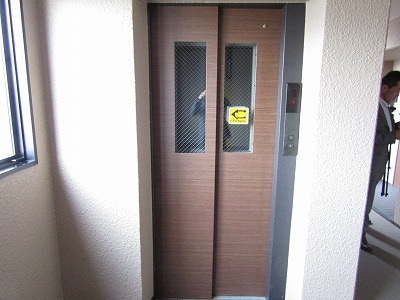 フロレアール・ジーアの内装