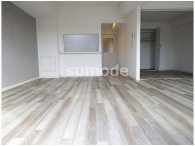 フロレアール・ジーアの居間・リビング