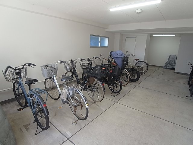 サントル上沢のその他共用部分|敷地内駐輪場