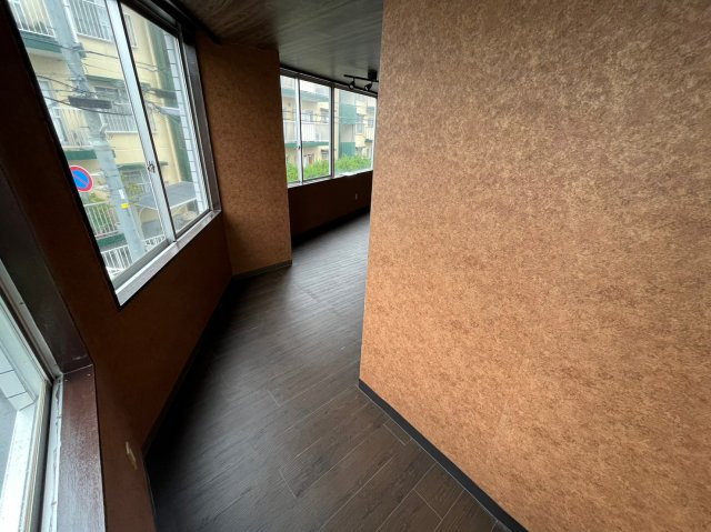 マルシンビルの内装