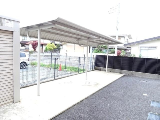 ラ・ルーンの駐車場|駐車場完備です