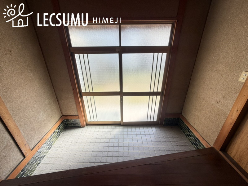 姫路市広畑区蒲田3丁目/中古戸建の玄関