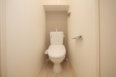 【トイレ】 | シーズンフラッツ梅田NORTH | ゆったりとした空間のトイレです