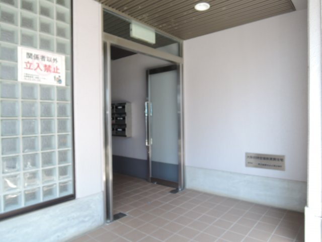 マーブルハイツ東和のエントランス