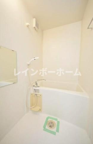 パレアージュ美咲の浴室