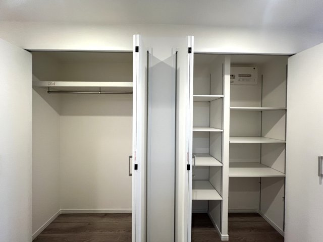 シュワッチ！！ウルトラマンみたいな名前...←と言う当社スタッフの愛ある売り言葉に加え、３億光年先でも映える仕様の３面採光で角部屋！な【リフォーム／メディウス青葉台】の収納|たっぷりとした収納スペースです