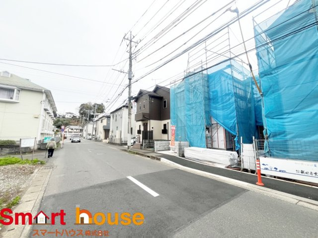 座間市入谷西　新築全16棟の前面道路含む現地写真