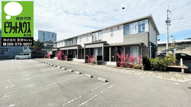 ユニヴァリィⅡ東吉野Ａの外観