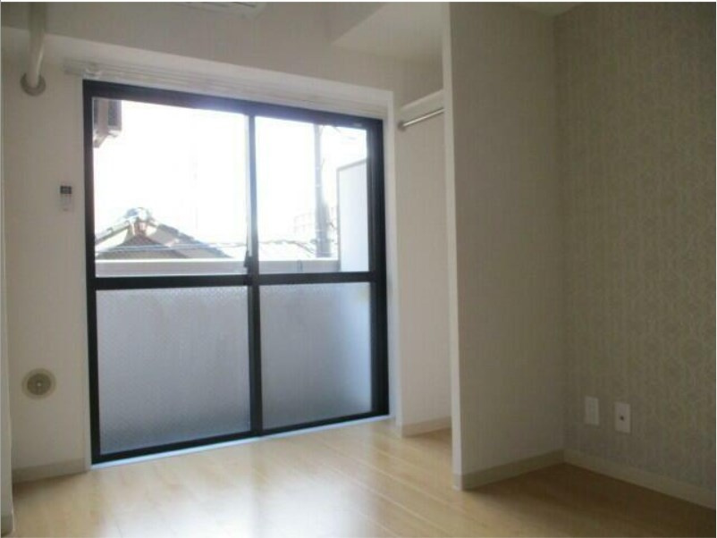 アーバンアメニティ中野の居間・リビング