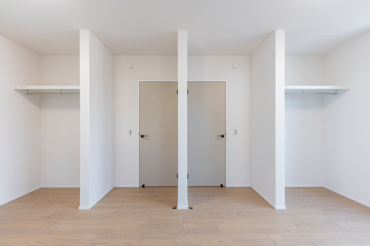 未入居住宅　中洲町の洋室