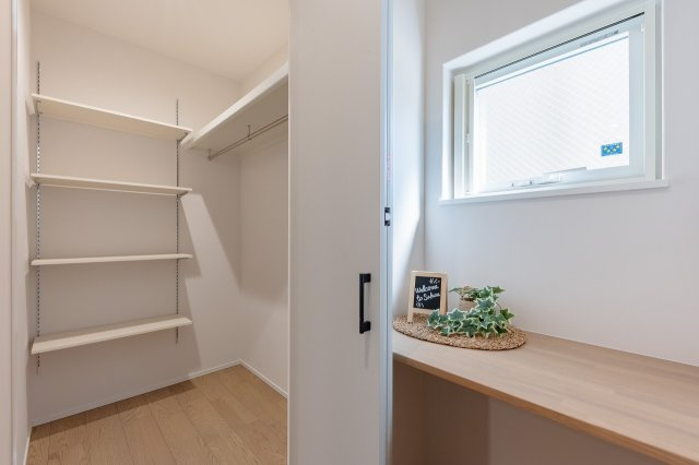 未入居住宅　中洲町の収納