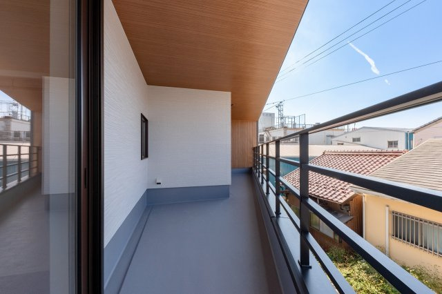 未入居住宅　中洲町のバルコニー