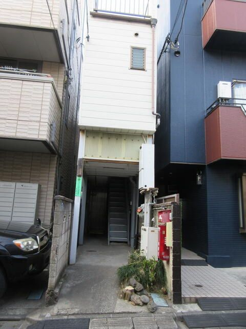 ＦＡＭＹ大山の外観