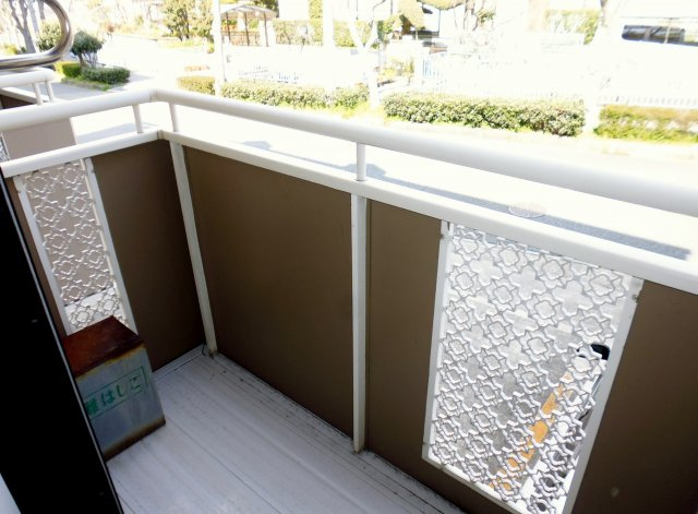 セジュール今寺のバルコニー