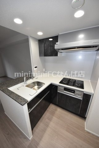 リーガル靭本町のキッチン