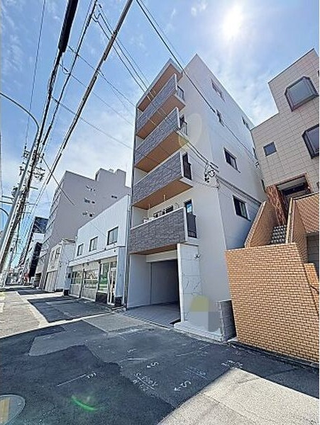 Celenest浄心の外観