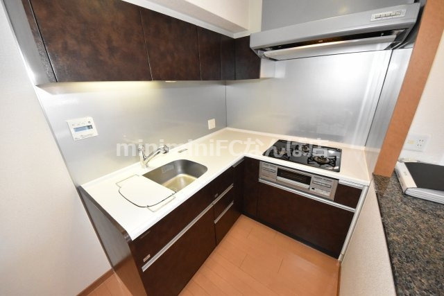大阪市西区靱本町２丁目の賃貸マンションのキッチン