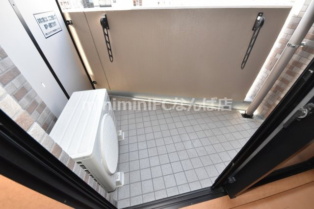 大阪市西区靱本町２丁目の賃貸マンションのバルコニー