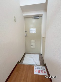 瑞光グランドハイツ北　仲介手数料無料の玄関