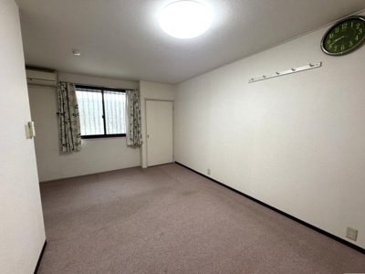 【洋室】 | 衣笠西馬場町貸家