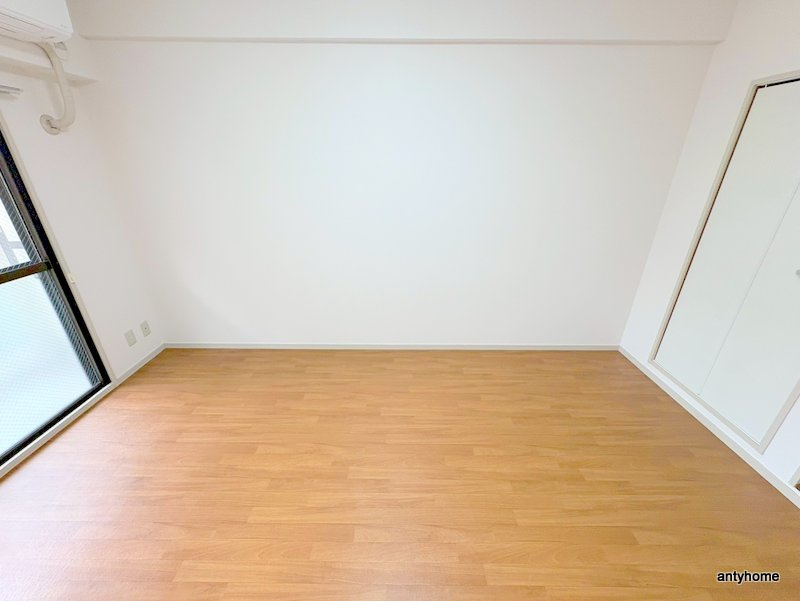 大桐ハイツ北　仲介手数料無料の居間・リビング