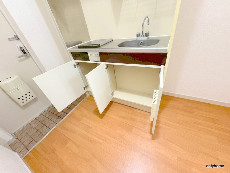 大桐ハイツ北　仲介手数料無料の収納