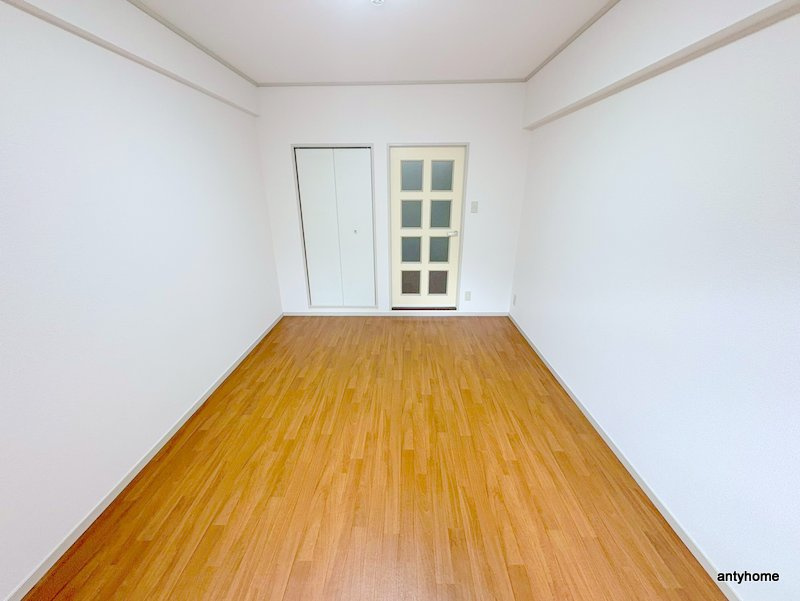 大桐ハイツ北　仲介手数料無料の居間・リビング