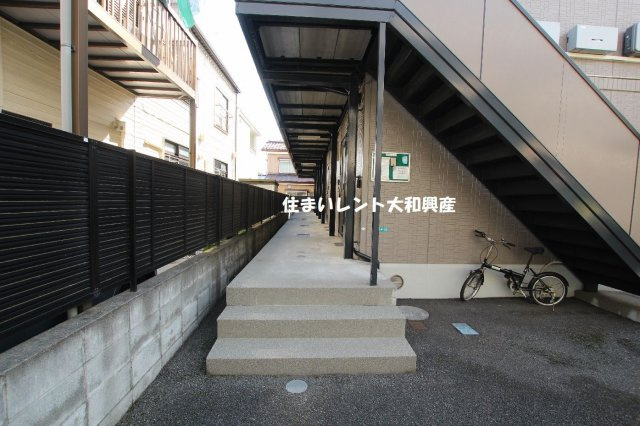 プルミエール相模原のエントランス