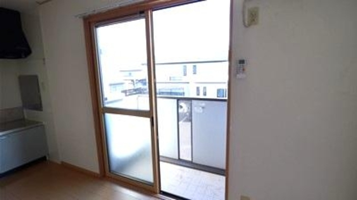 リヴィエールのバルコニー|暖かな日差しのふりそそぐバルコニー