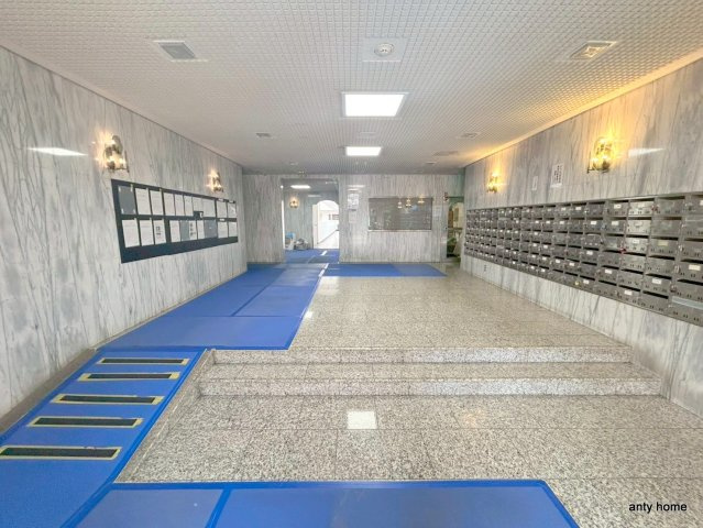 上新庄グランドハイツ北 仲介手数料無料のロビー