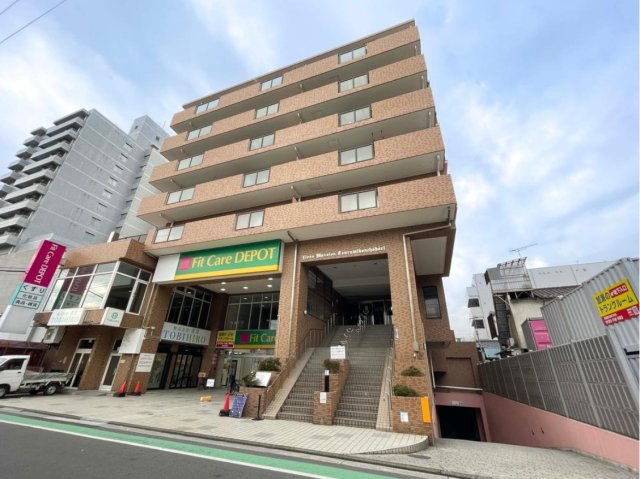 ライオンズマンション鶴見本町通りの外観
