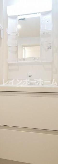 リアンジュ小岩の洗面所