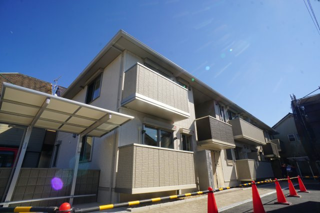 奈良市秋篠新町のアパート