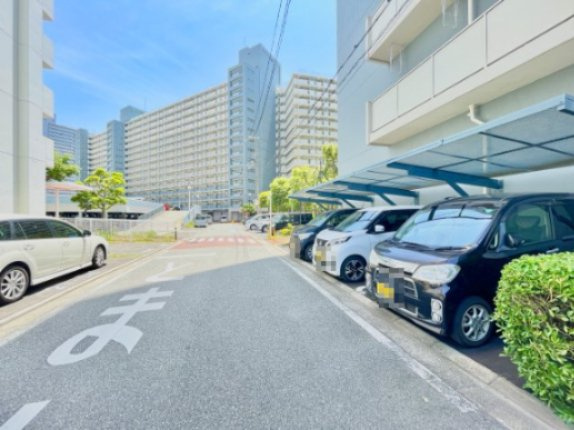 武庫川あおぞらのまち26号棟のその他|「高須西小学校」まで徒歩2分。低学年のお子様の通学にも無理のない距離です。