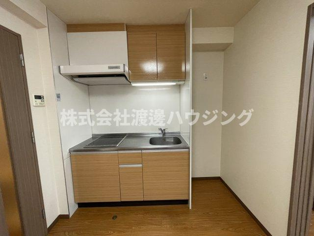 クリスタルコート江坂のキッチン
