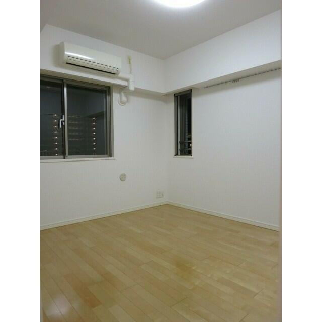 エスティメゾン大島の寝室