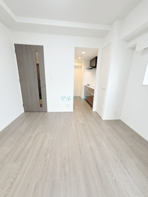 【居間・リビング】 | ルフレプレミアム町屋 | 洋室