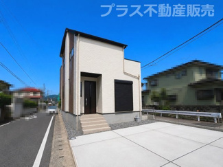【外観】 | 現地写真。プラス不動産販売なら、現場の全ての棟をまとめてご見学頂けます。