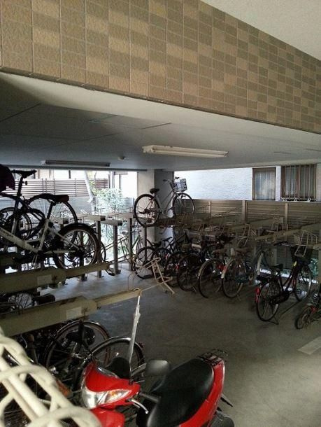 クオリア小石川のその他共用部分|駐輪場