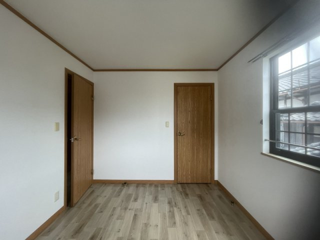 バルテュス広畑の子供部屋