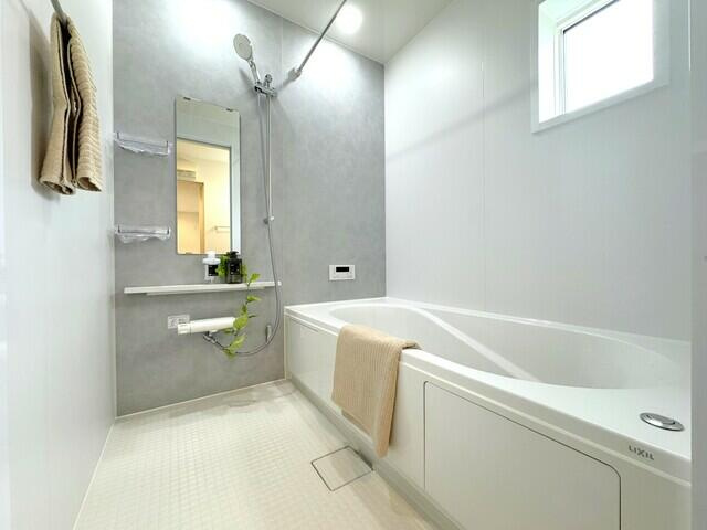 船橋二宮１丁目　第１期の浴室