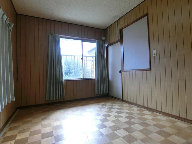 松戸市　小金原２丁目戸建ての洋室