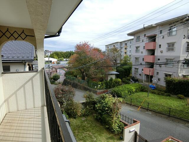 松戸市　小金原２丁目戸建ての庭