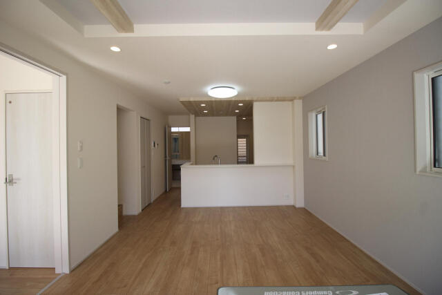 ブルーミングガーデン　松戸市上本郷４棟／１期１号棟の居間・リビング|(1)号棟リビング