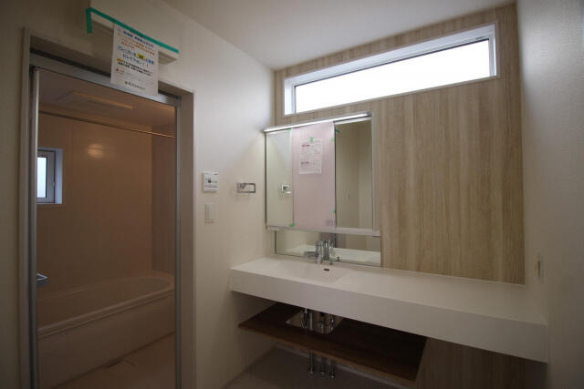 ブルーミングガーデン　松戸市上本郷４棟／１期３号棟の独立洗面台|(3)号棟洗面室