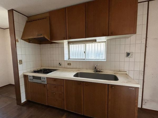 松戸市金ケ作２７０－７３のキッチン|「現況販売中」キッチン