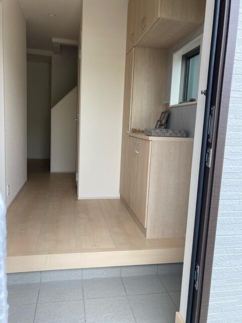 大穴北１丁目の玄関