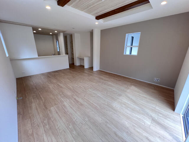 ブルーミングガーデン　船橋市三山１丁目１棟／１期１号棟の居間・リビング|【19.12帖LDK】