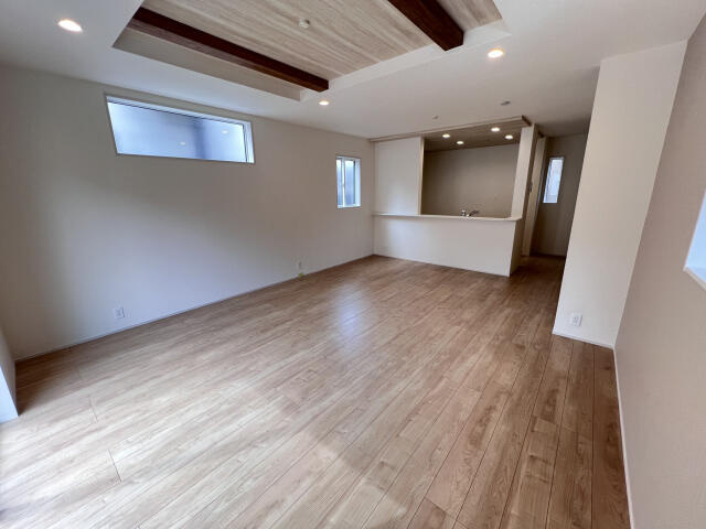 ブルーミングガーデン　船橋市三山１丁目１棟／１期１号棟の居間・リビング|【19.12帖LDK】